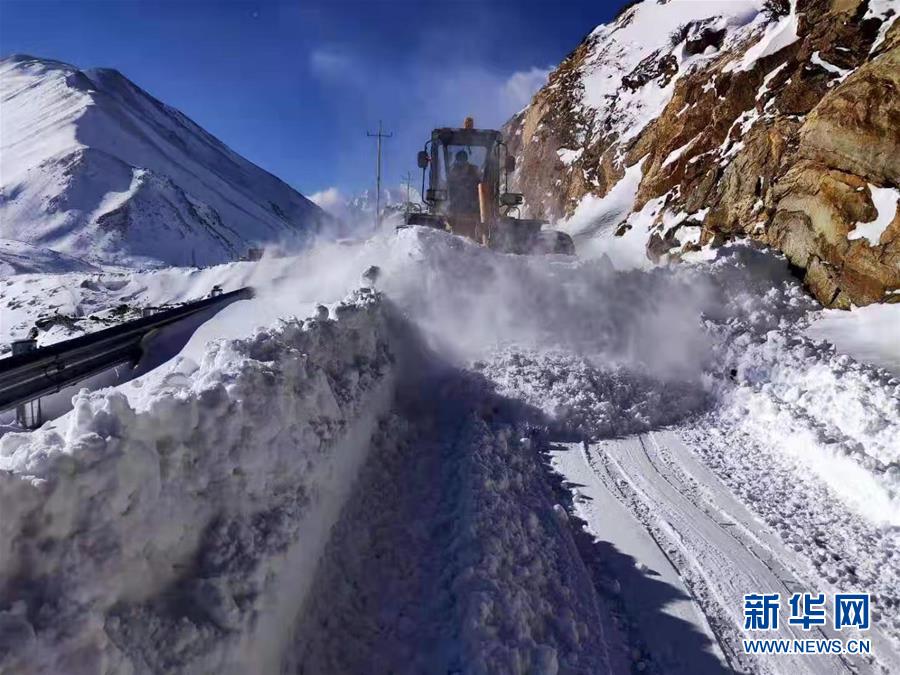 ï¼å¾æäºå¨ï¼ï¼2ï¼è¥¿èæ¥ååæ®éæ´éª çµåäº¤ééæ­¥æ¢å¤æ äººåä¼¤äº¡