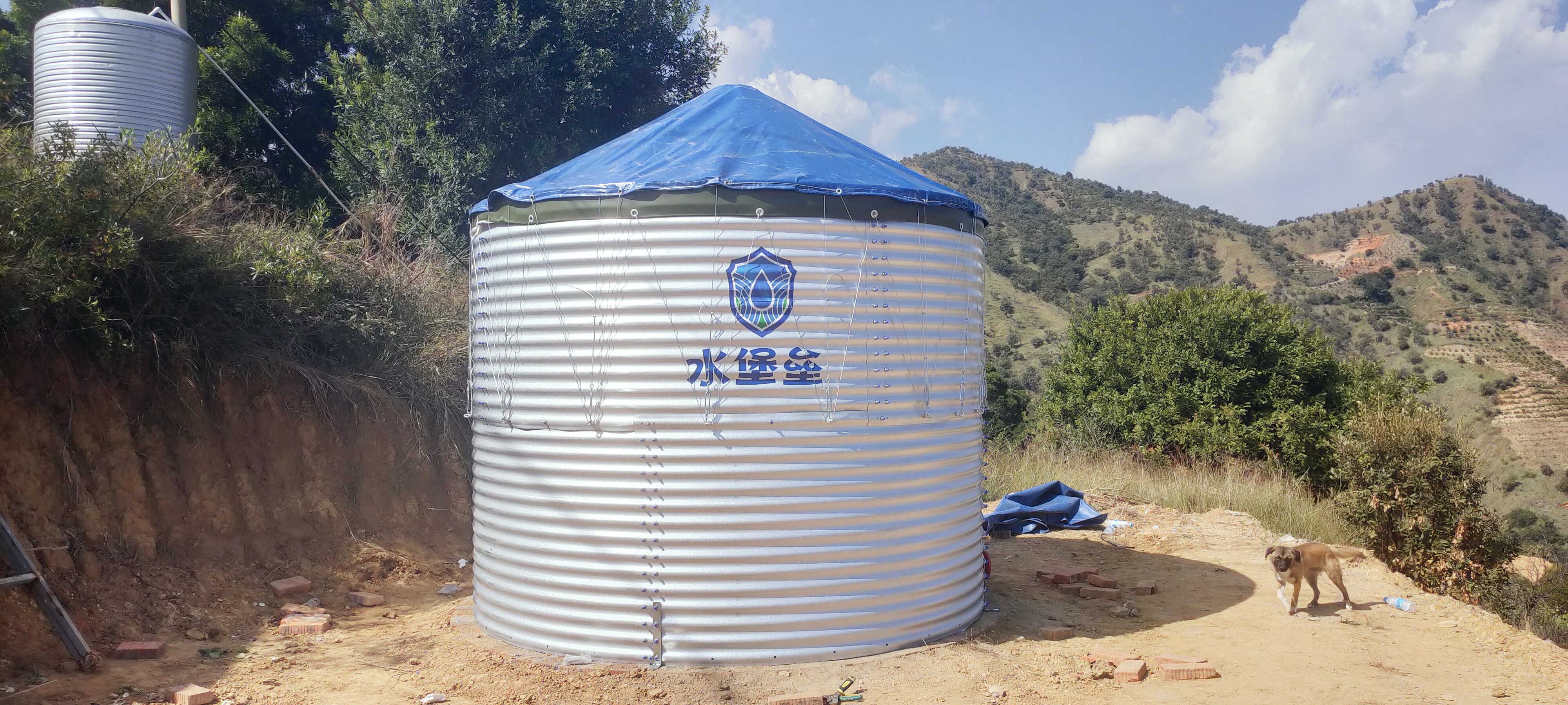 图三为蓄水池安装好后成品.jpg